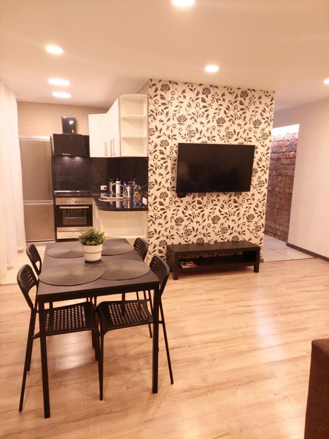 M14 Apartment Gulbene Eksteriør billede